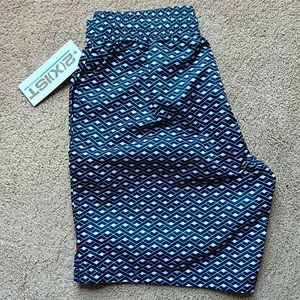 Men’s 2(X)IST lined swim trunks